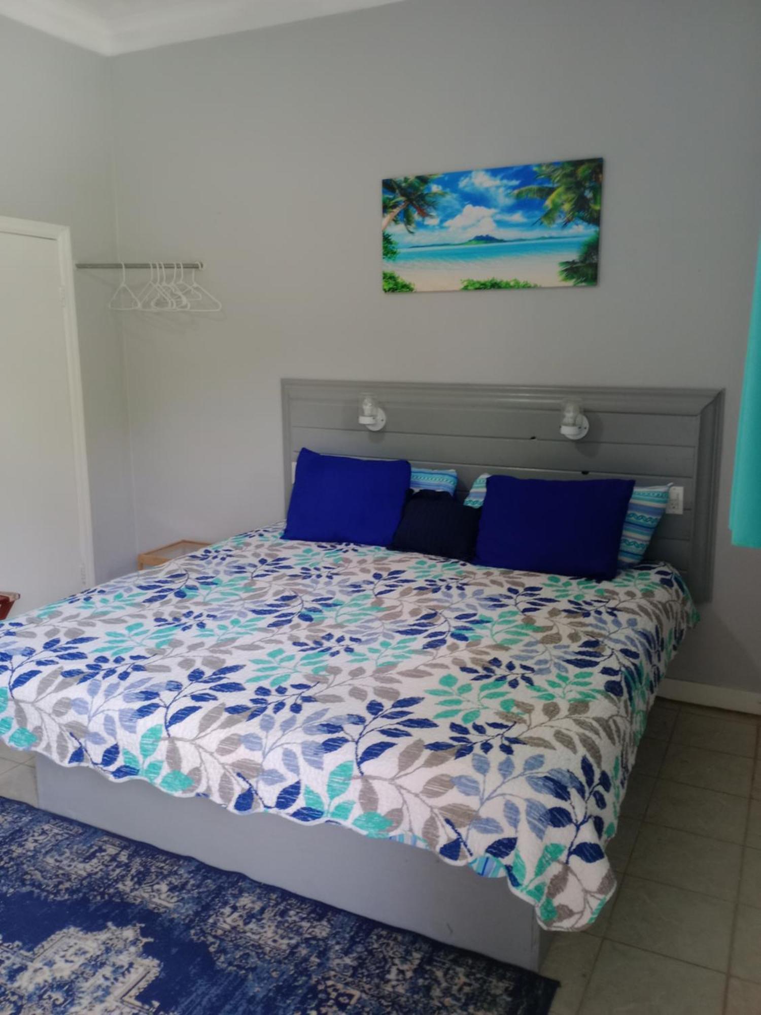Surfers Manor Motel Gregory Town Екстер'єр фото